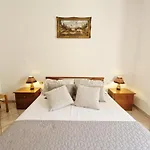 Bella Vista Villarios