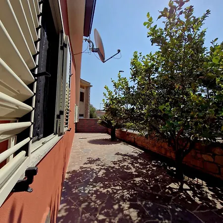 Bella Vista *